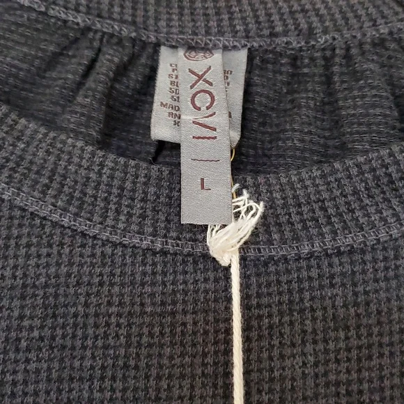 XCVI 3/4 Sleeve Crew Neck Top in Charcoal, Size Large, NWT - Picture 8 of 11